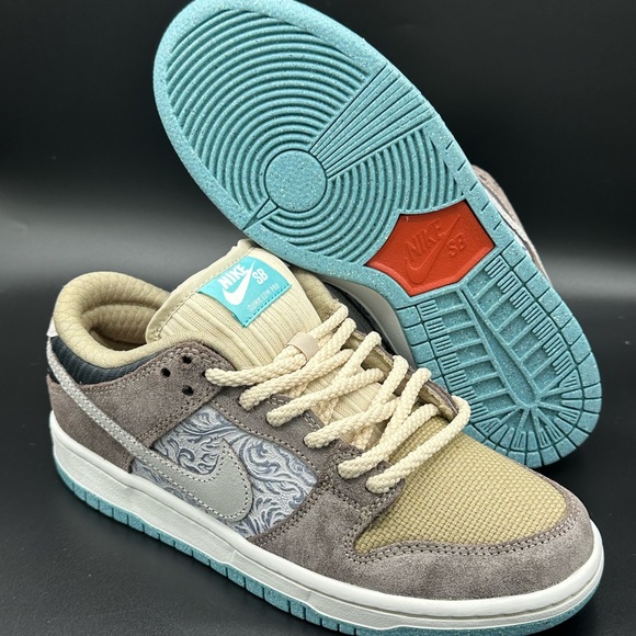 Nike SB Dunk Low “Big Money Savings” FZ3129-200 Mens Size 6 Women’s Size 7.5 - Picture 1 of 6